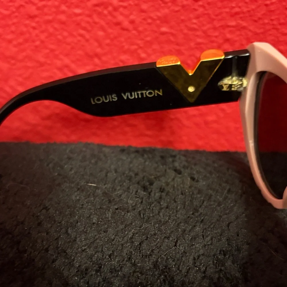 Louis Vuitton My Fair Lady Sunglasses, 100% AUTHENTIC!! - Picture 5 of 16